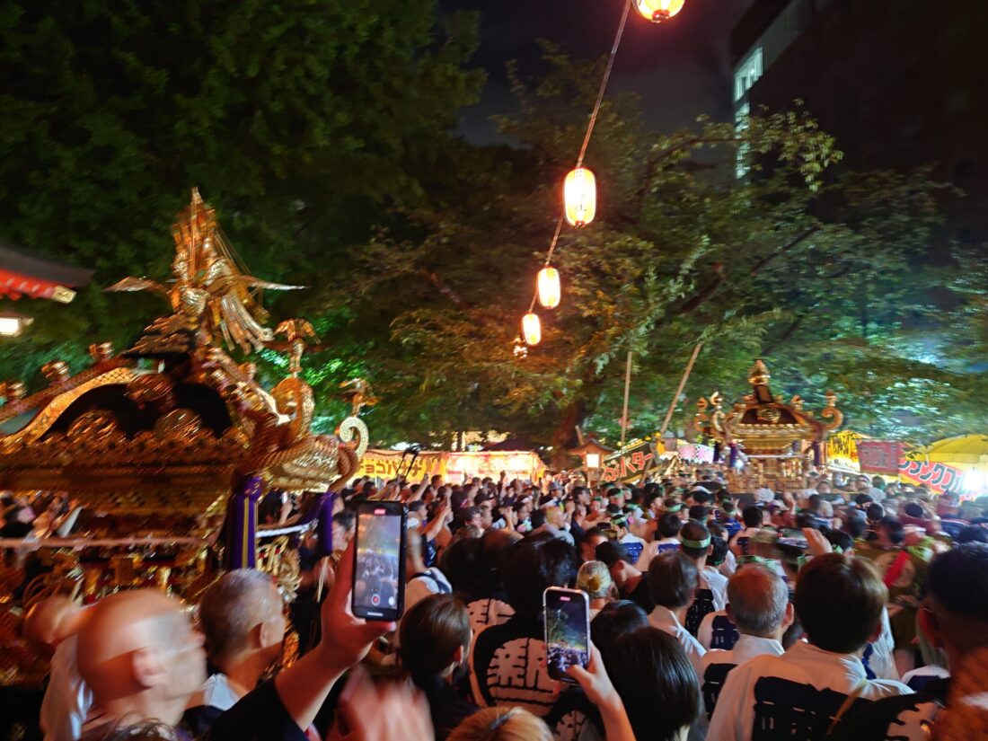 花園神社のお祭り