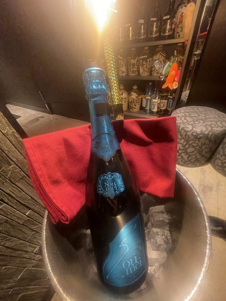 本日から周年だよ🍾✨