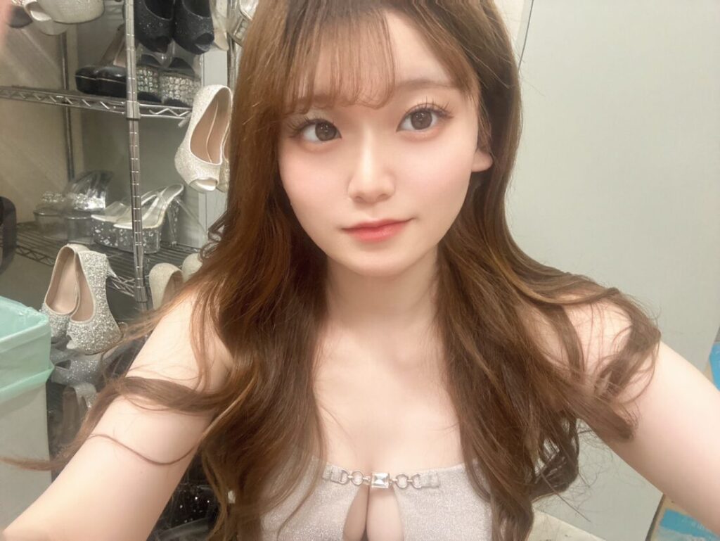 あいなです！