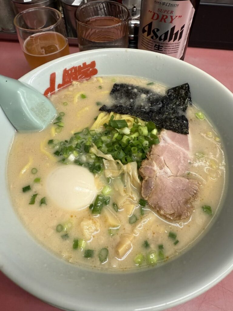 山岡家。
