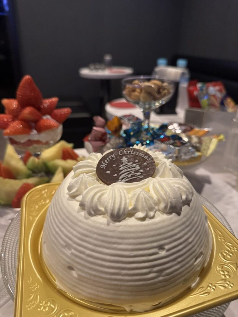 スットコドッコイです