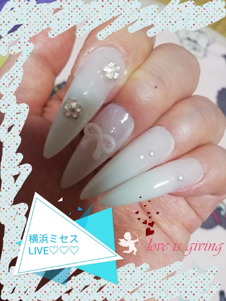 飲みと新ネイル💅なう出勤𓂃⟡.·