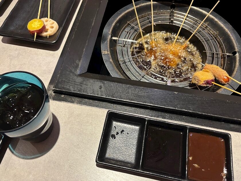 こんばんは！あかりです🖤